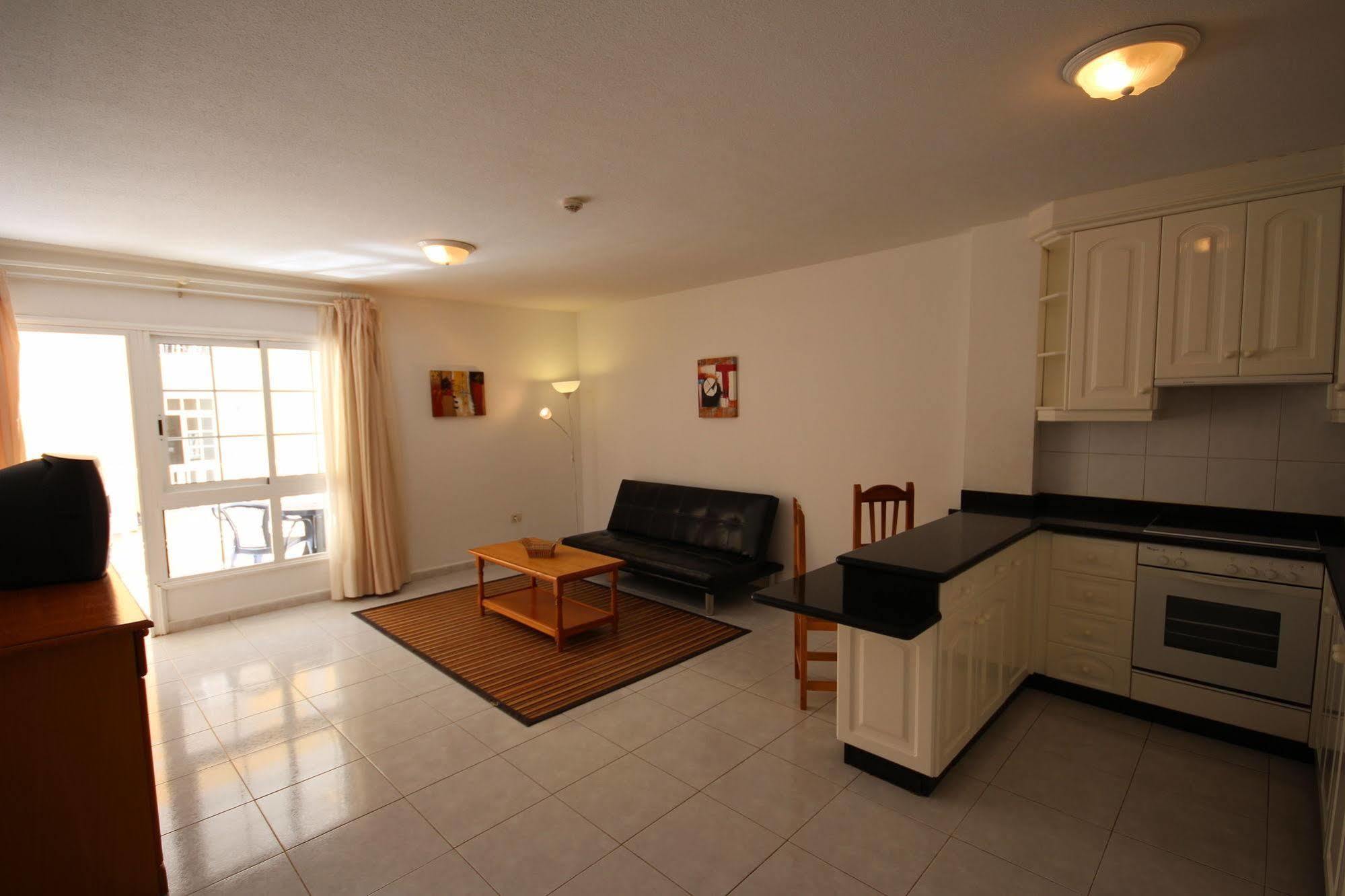 Apartamentos Isla Tenerife Sur (Adults Only) Tenerife Island Екстер'єр фото